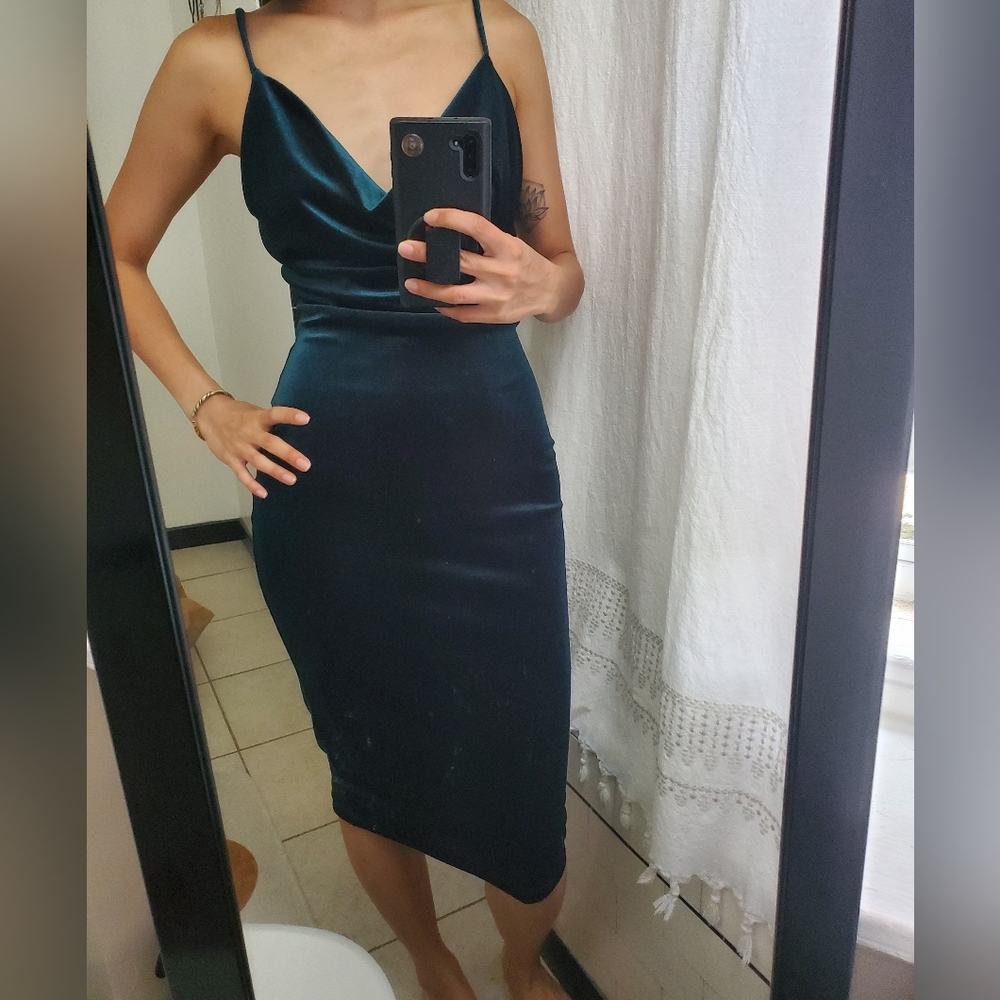 Velvet Dark Green Cowl Bodycon Midi Dress